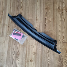 Load image into Gallery viewer, Rieger Tuning Front Grill Golf Mk4