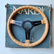 Load image into Gallery viewer, Nardi Beige Leather 1982 Steering Wheel
