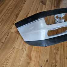 Load image into Gallery viewer, Textured Top Front Bumper Vento/Jetta Mk3
