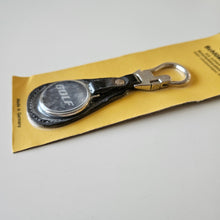 Load image into Gallery viewer, Vintage Leather Golf Key Chain
