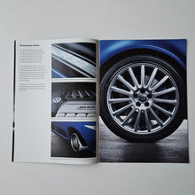 Load image into Gallery viewer, Golf Mk4 R32 Brochure
