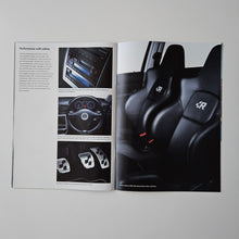 Load image into Gallery viewer, Golf Mk4 R32 Brochure
