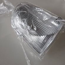 Load image into Gallery viewer, Clear Front Corner Turn Signal Right Side Jetta Mk1
