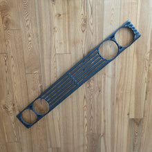 Load image into Gallery viewer, Zender Tuning Front Grill Scirocco Mk1
