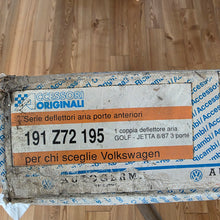 Load image into Gallery viewer, Original Front Door Wind Deflector Set Golf Mk2
