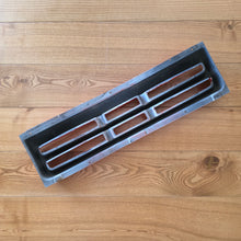 Load image into Gallery viewer, Kamei X1 Tuning Front Grill Scirocco Mk2
