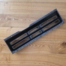 Load image into Gallery viewer, Kamei X1 Tuning Front Grill Scirocco Mk2
