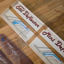 Load image into Gallery viewer, Front Door Wind Deflector Set Golf Mk2
