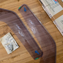 Load image into Gallery viewer, Front Door Wind Deflector Set Golf Mk2
