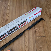 Load image into Gallery viewer, Kamei Tuning Quad Round Grill Spoiler Golf Mk2
