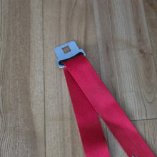 Load image into Gallery viewer, Red Zender Tuning Seat Belt
