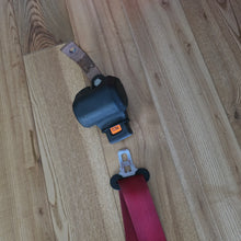 Load image into Gallery viewer, Red Zender Tuning Seat Belt Set
