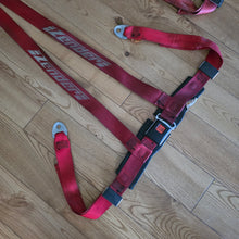 Load image into Gallery viewer, Red Zender Tuning Seat Belt Set
