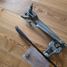 Load image into Gallery viewer, Bonrath Monowiper Mechanism Golf/Jetta Mk1
