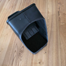 Load image into Gallery viewer, FOHA Center Console Golf/Jetta Mk2
