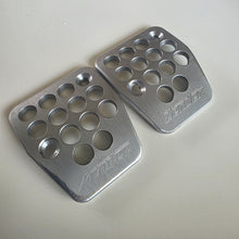 Load image into Gallery viewer, Zender Alu Pedal Set (Brake + Clutch)
