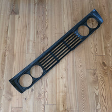 Load image into Gallery viewer, Zender Tuning Front Grill Golf Mk1
