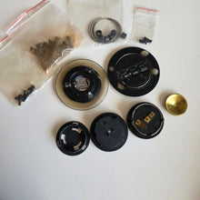 Load image into Gallery viewer, Original BBS Horn Push + Spare Parts
