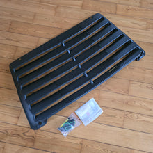 Load image into Gallery viewer, Thermoform Rear Louver Scirocco Mk1
