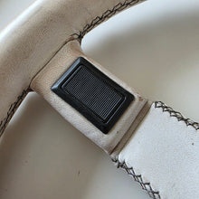 Load image into Gallery viewer, Zender Momo Steering Wheel
