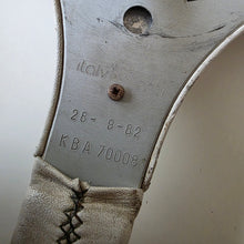 Load image into Gallery viewer, Zender Momo Steering Wheel
