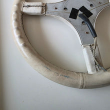 Load image into Gallery viewer, Zender Momo Steering Wheel
