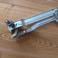 Load image into Gallery viewer, Bonrath Monowiper Mechanism Golf/Jetta Mk2
