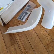 Load image into Gallery viewer, Kamei Tuning Cup Wing Set Golf Mk4
