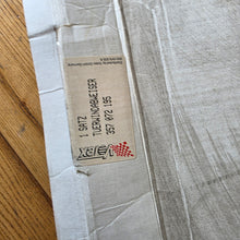 Load image into Gallery viewer, Votex Front Door Wind Deflector Set Passat B3
