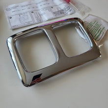 Load image into Gallery viewer, Kamei Chrome Front Kidney Grill BMW E30

