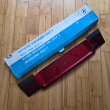 Load image into Gallery viewer, Farad Smoked/Red Heckblende Golf Mk3
