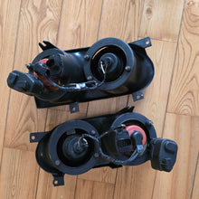 Load image into Gallery viewer, Votex Dual Round Headlight Set Golf Mk3
