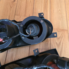 Load image into Gallery viewer, Votex Dual Round Headlight Set Golf Mk3
