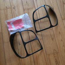 Load image into Gallery viewer, Hofele Design Cabron Look Tail Light Cover Set Polo 6N
