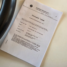 Load image into Gallery viewer, Voctor Interspeed Steering Wheel
