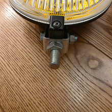 Load image into Gallery viewer, ZKW Gabel Yellow French Style Fog Light Set

