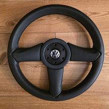 Load image into Gallery viewer, Momo Heytune Steering Wheel
