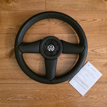 Load image into Gallery viewer, Momo Heytune Steering Wheel
