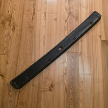 Load image into Gallery viewer, INTERAD Rear Mid Wing Spoiler Golf Mk1
