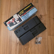 Load image into Gallery viewer, Lampa Door Pocket Set
