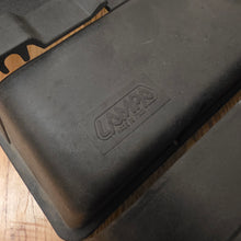 Load image into Gallery viewer, Lampa Door Pocket Set
