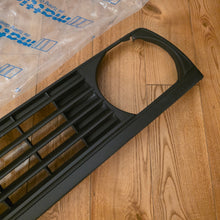 Load image into Gallery viewer, Badgeless Mattig Tuning Grill Golf Mk2
