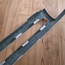 Load image into Gallery viewer, Pontus Racing Front Grill Vento/Jetta Mk3
