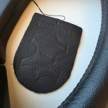 Load image into Gallery viewer, Momo Cobra Steering Wheel

