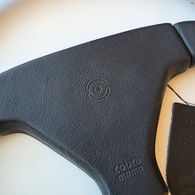 Load image into Gallery viewer, Momo Cobra Steering Wheel
