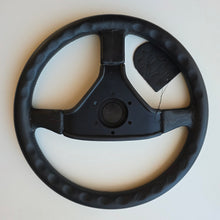 Load image into Gallery viewer, Momo Cobra Steering Wheel
