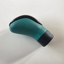 Load image into Gallery viewer, Green Raid Shift Knob
