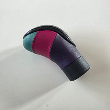 Load image into Gallery viewer, Multicolor Raid Shift Knob
