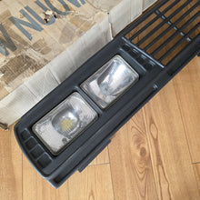 Load image into Gallery viewer, Taifun-Style Front Grill Golf Mk2
