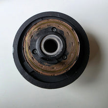 Load image into Gallery viewer, Nardi 0605 E Hub BMW E31 E36
